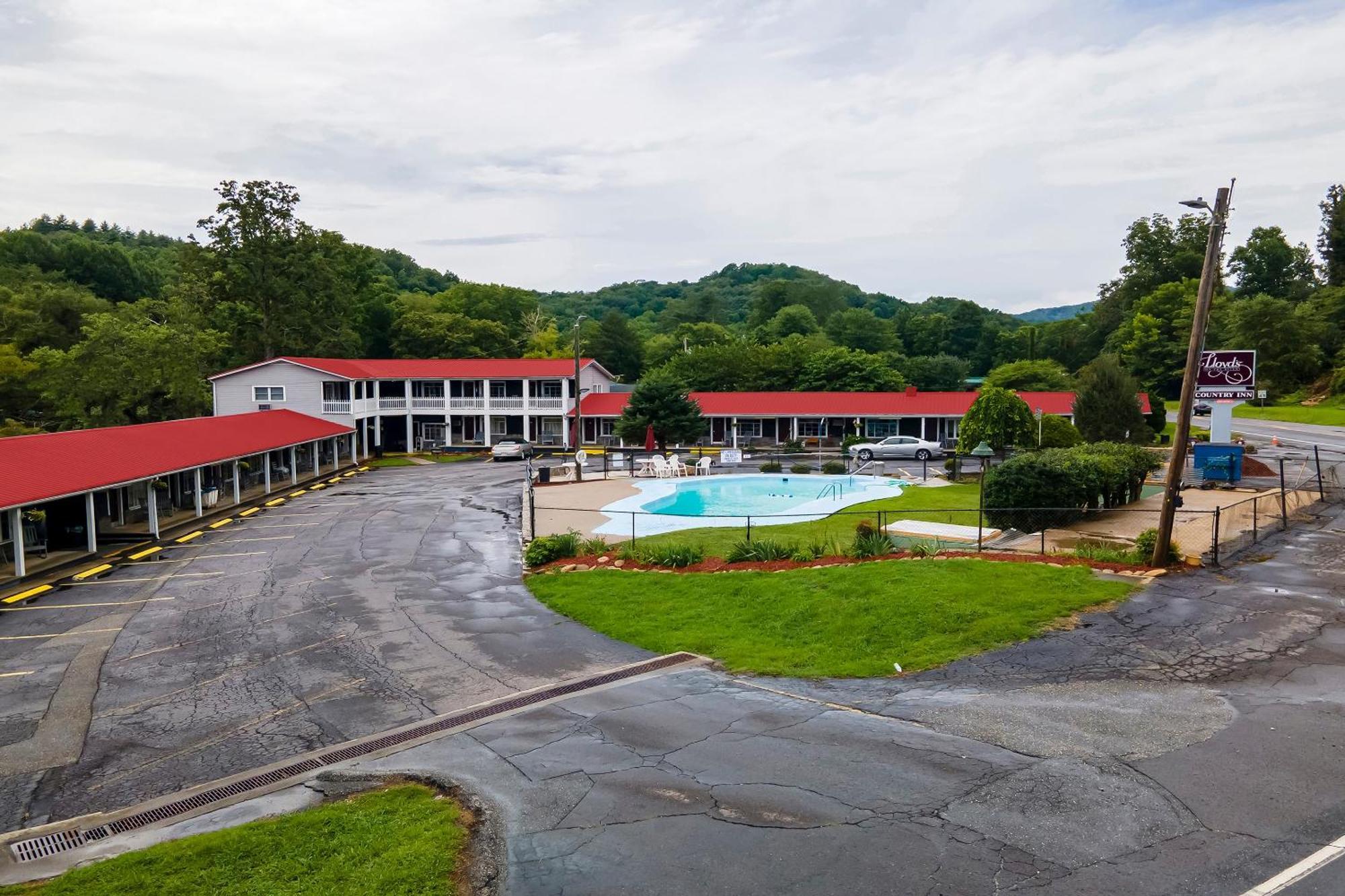 Lloyd'S On The River Country Inn By Oyo Bryson City Kültér fotó